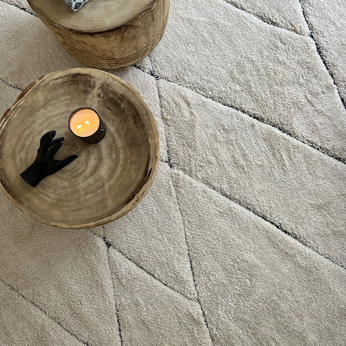 Cream Black Liege Power-Loomed Rug