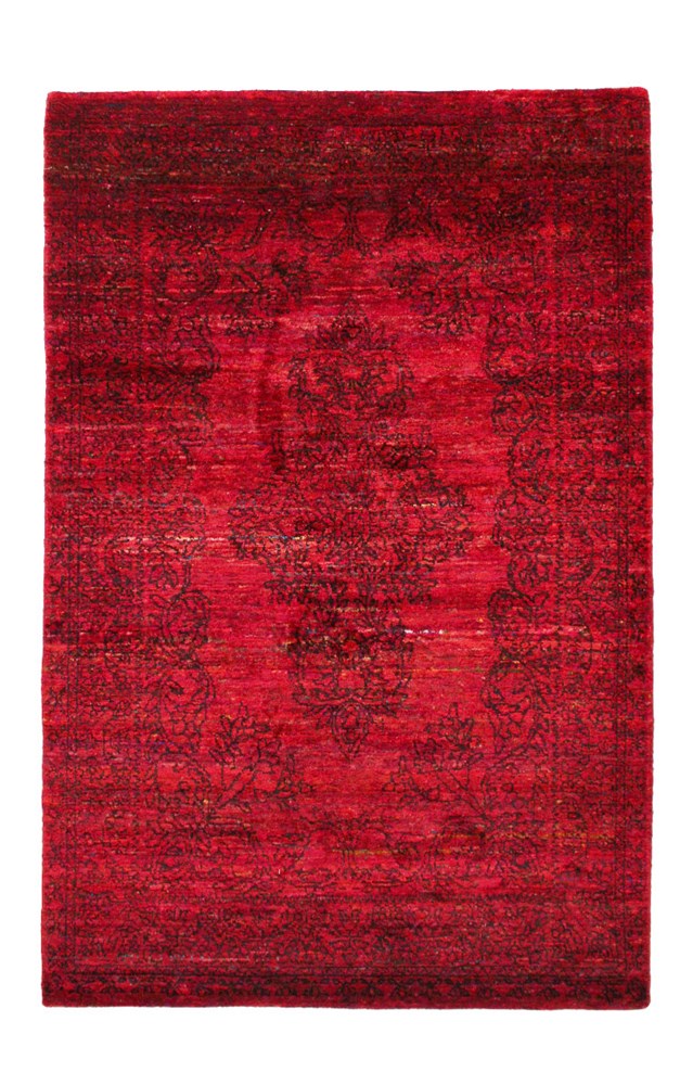 Versa 268 Red Traditional Silk Rug