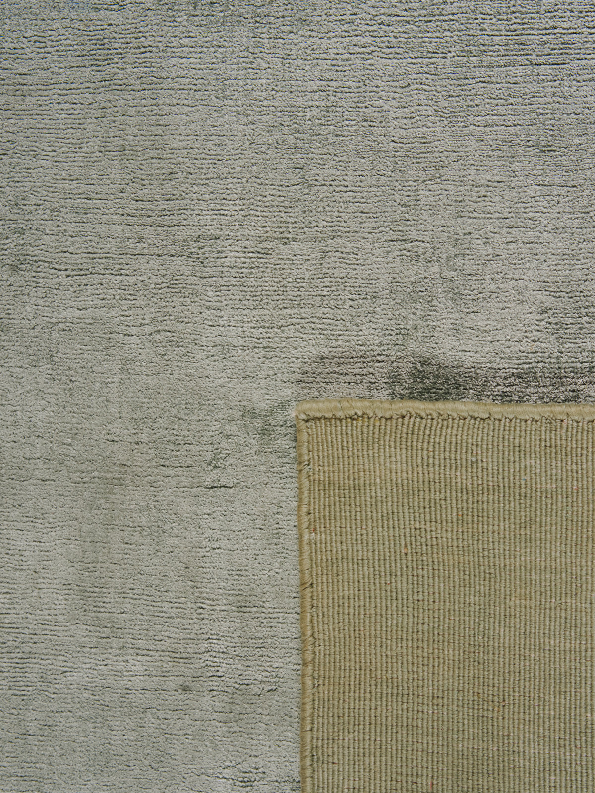 Shine Green Plain Silky Rug