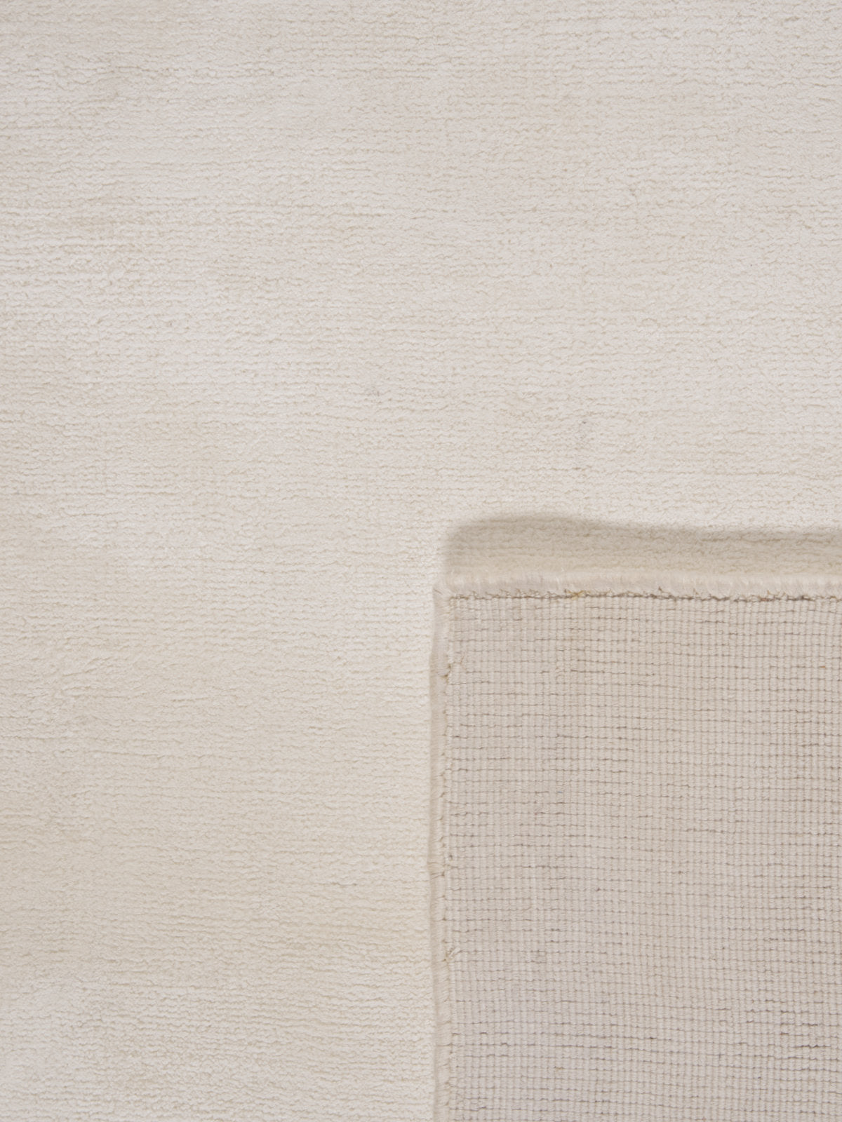 Shine White Plain Silky Rug