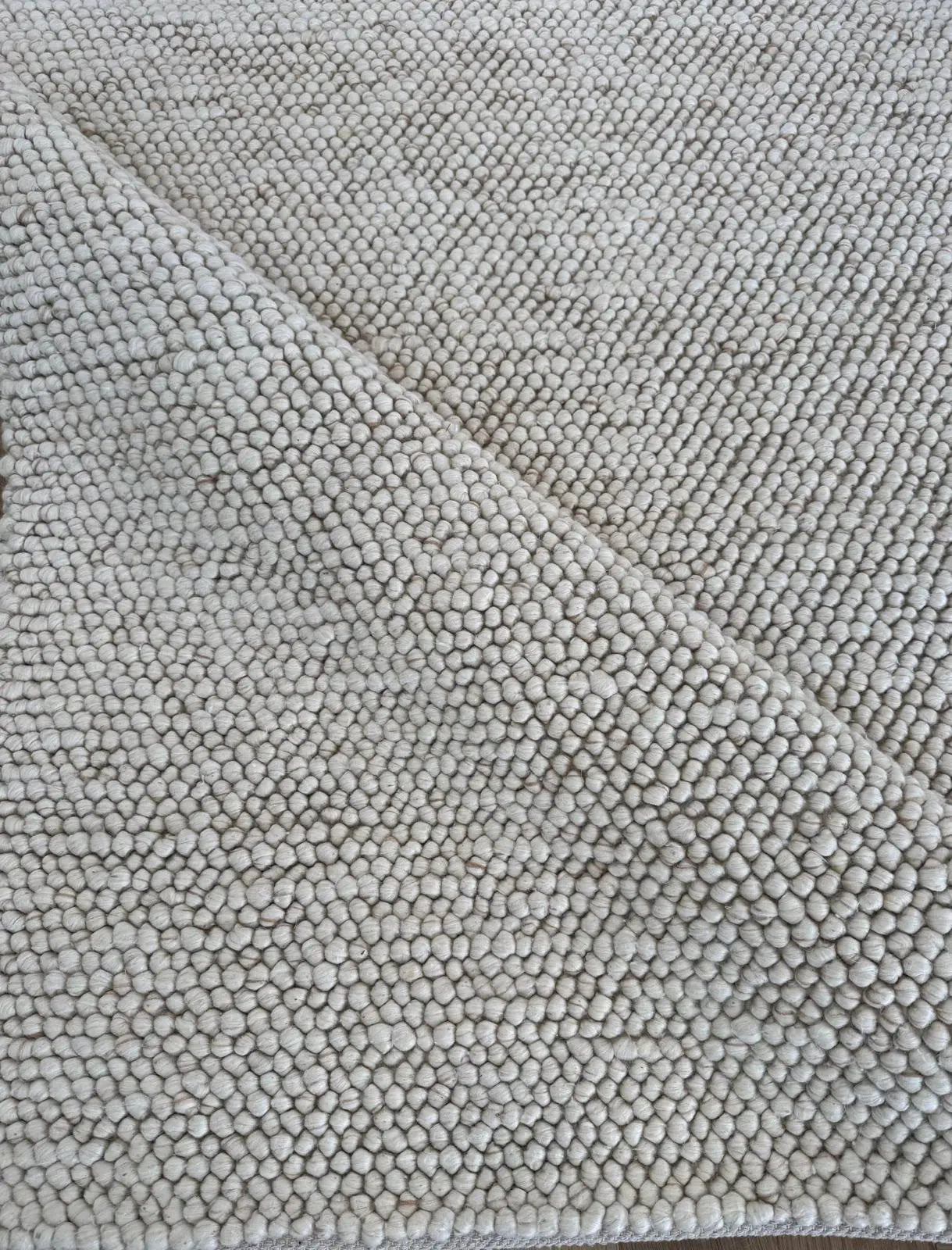 Kohi Noor Cream Wool Rug
