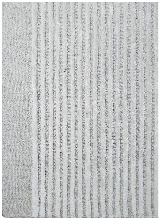 Amber 18 Ivory Wool Rug