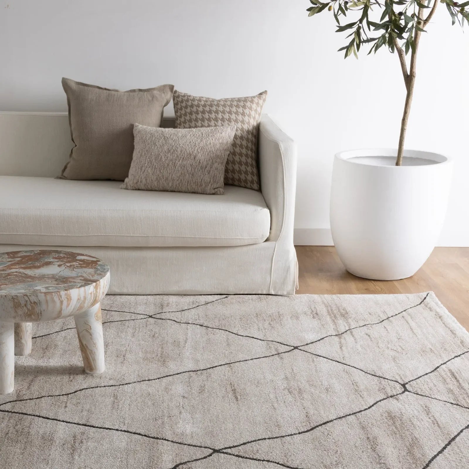 Crete Diamond Patterned Rug