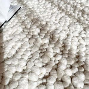 Pebbles Natural Wool Rug
