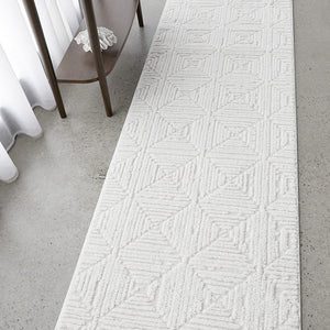 Serenade Shilo White Rug