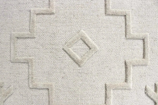 Alicia 180 Ivory Traditional Wool Rug - RugSpot