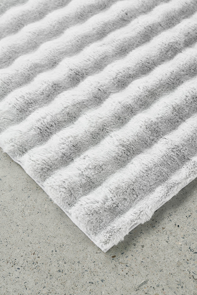 Bubble Silver - Machine Washable Rug - RugSpot