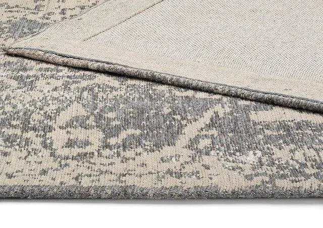 Cape 450 Silver Transitional Rug - RugSpot