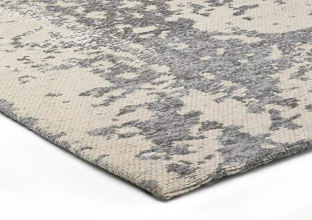 Cape 450 Silver Transitional Rug - RugSpot