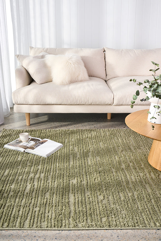 Envy Suri Green Rug - RugSpot