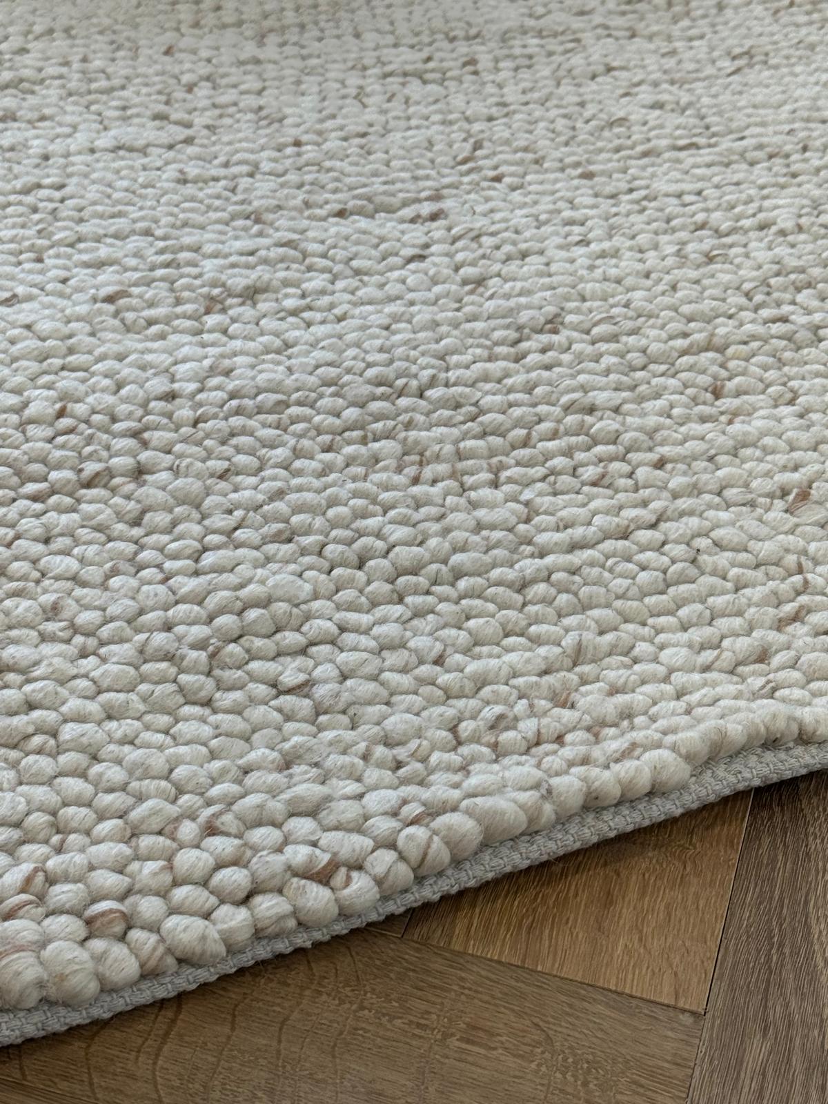 Kohi Noor Cream Wool Rug