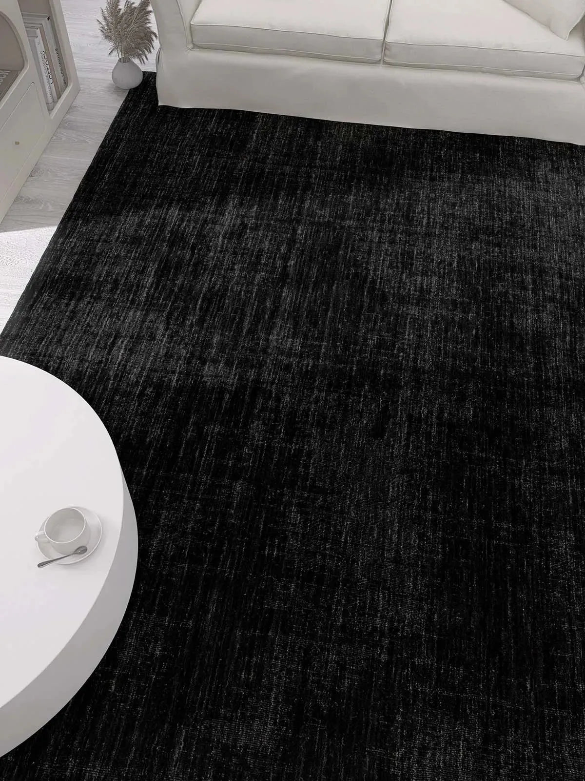 Midnight Black Modern Wool Rug - RugSpot