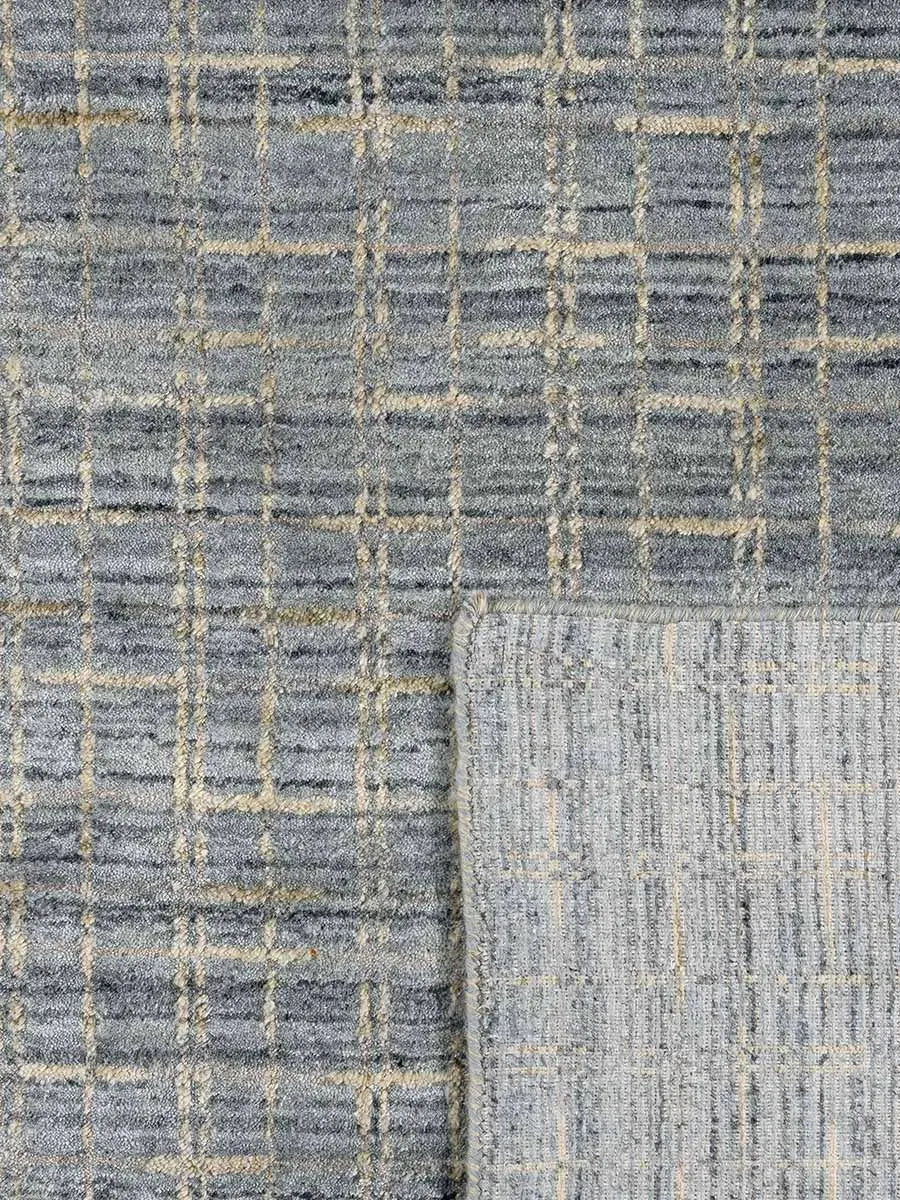 Polar 256 Blue Modern Wool Rug - RugSpot