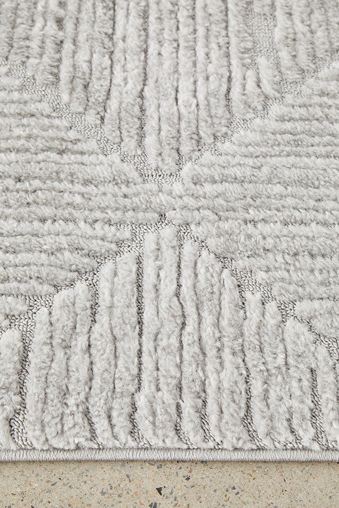 Serenade Shilo Silver Rug - RugSpot