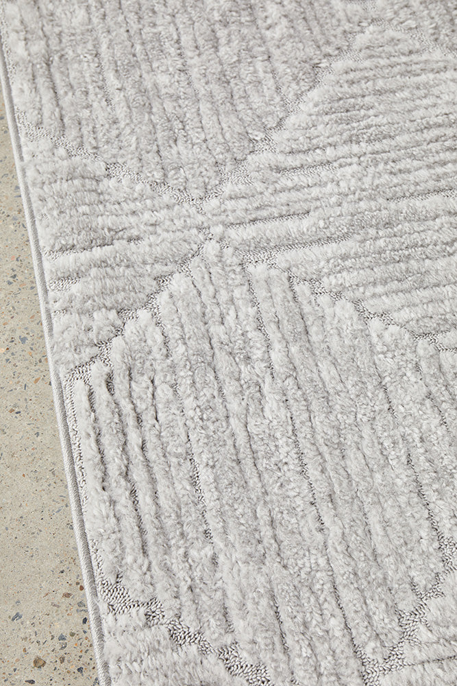 Serenade Shilo Silver Rug - RugSpot