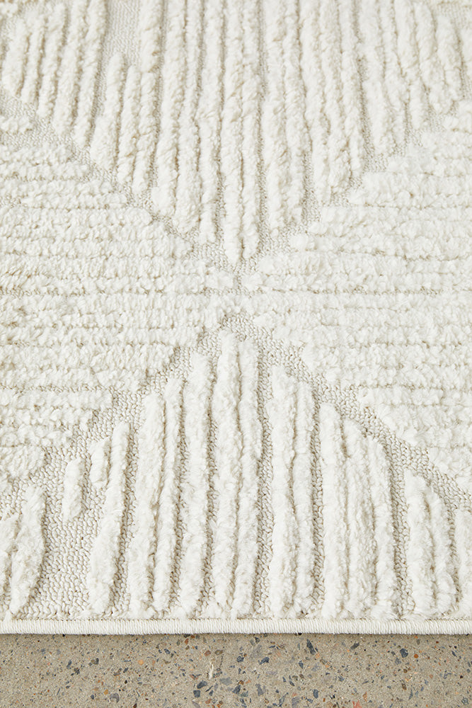 Serenade Shilo White Rug - RugSpot