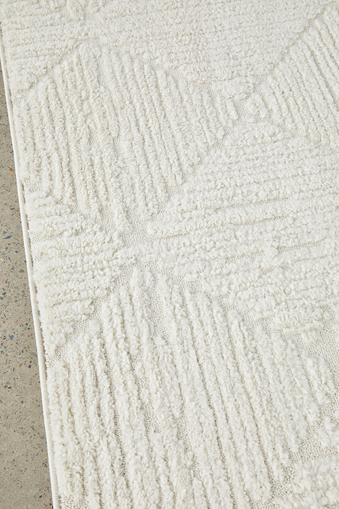 Serenade Shilo White Rug - RugSpot