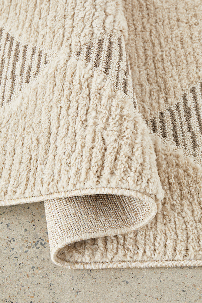 Serenade Yuri Beige Rug - RugSpot