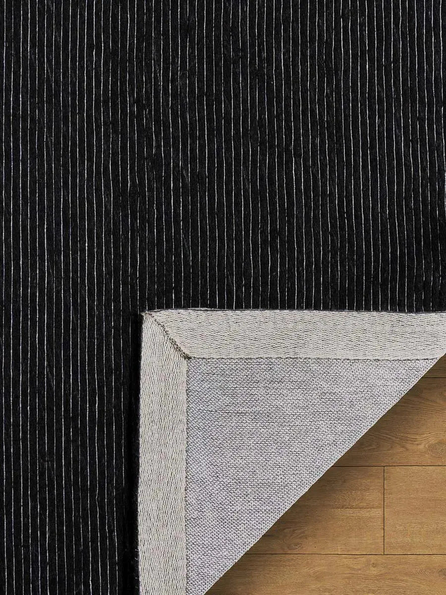 Shire Black Modern Wool Rug - RugSpot