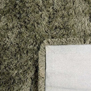 Timeless Green Shaggy Rug - RugSpot