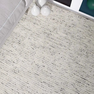 Velvet Silver Wool Rug - RugSpot