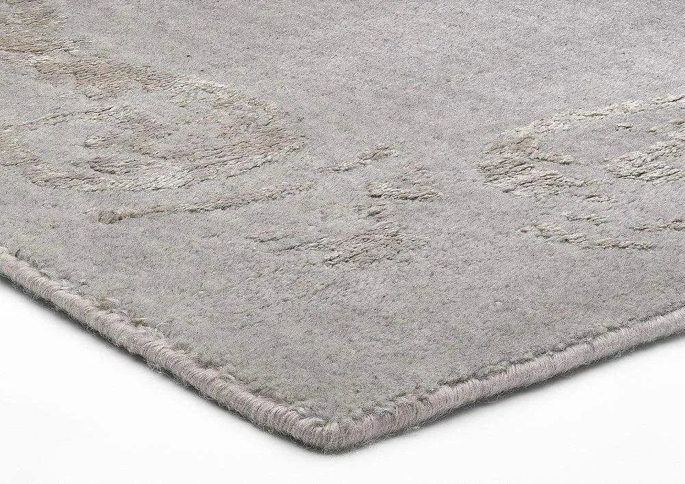 Vienna 48 Grey Transitional Wool Rug - RugSpot